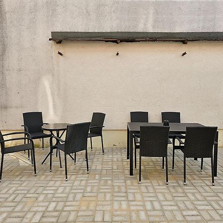 Schoene Ferienwohnung 78M2, 3 Schlafzimmer, 2 Baeder, Zentrumnah, 1Og エアフルト エクステリア 写真