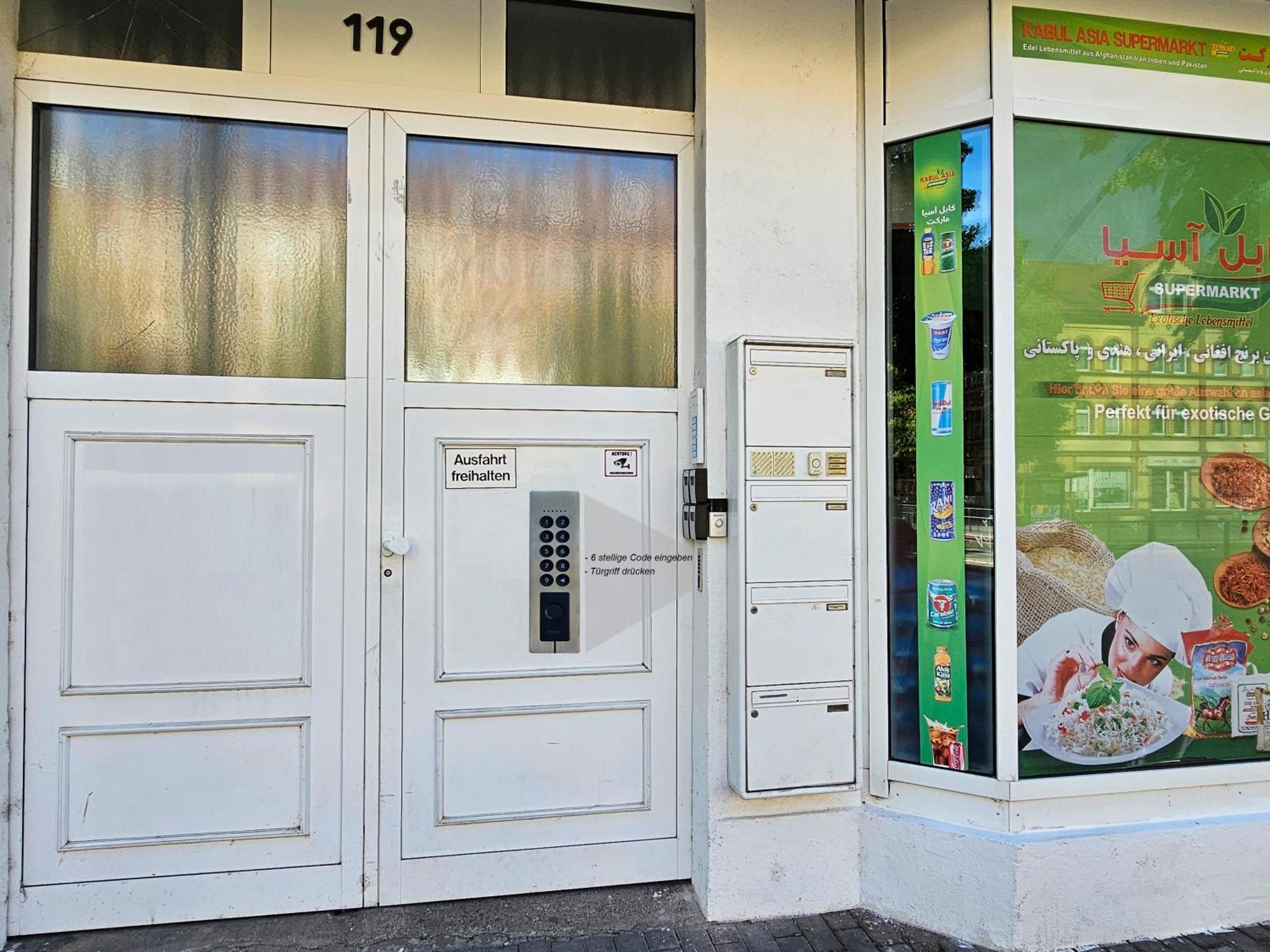 Schoene Ferienwohnung 78M2, 3 Schlafzimmer, 2 Baeder, Zentrumnah, 1Og エアフルト エクステリア 写真
